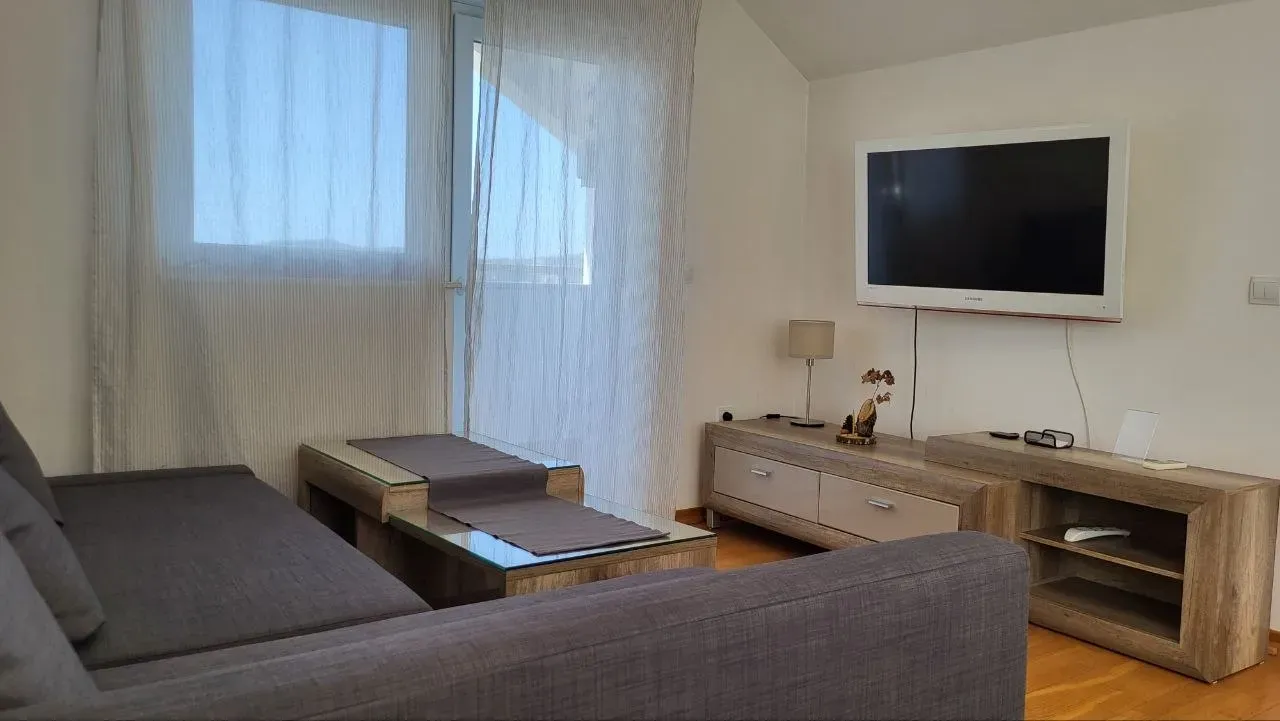 Central View Apartment, apartman u oblasti Palih Boraca 20, apartman 50, 85320 Tivat, Montenegro