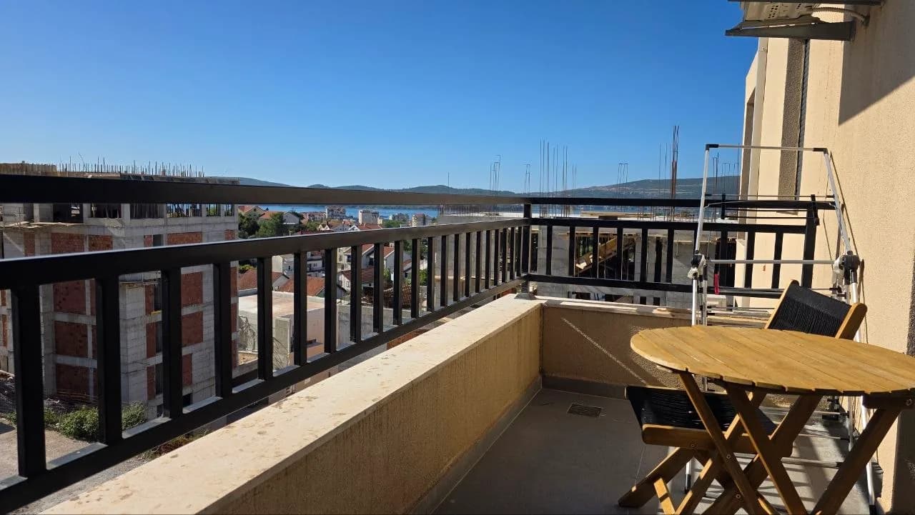 Lexora Apartment, apartman u oblasti Pod Kuk, Tivat