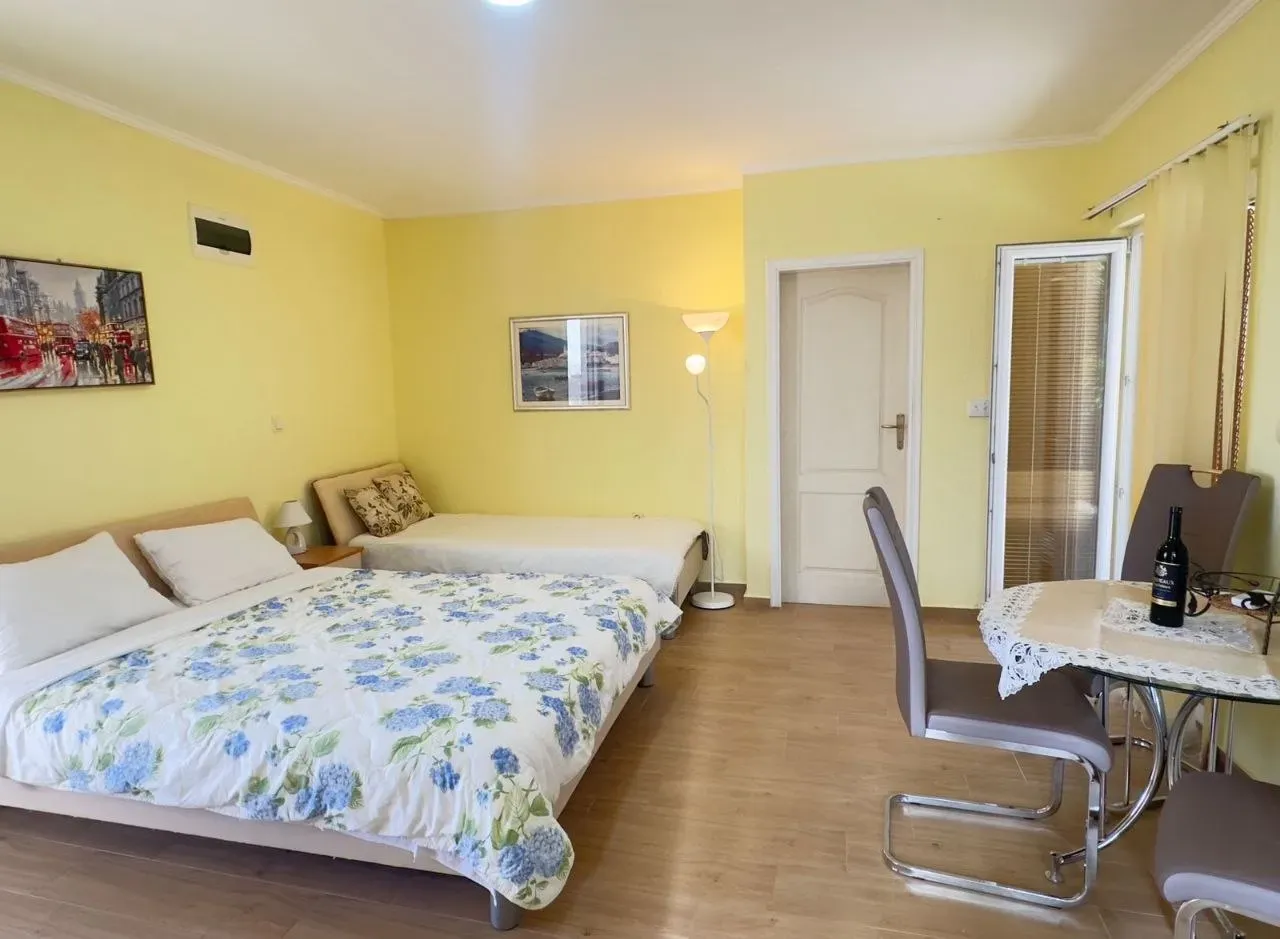 Vila Lastva — Apartment 2, apartment in Donja Lastva