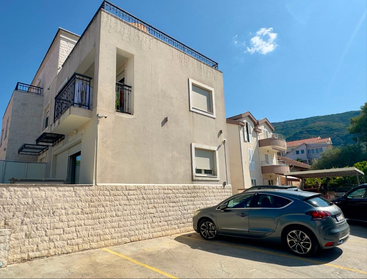 Tripovići Pool Residence, apartman u oblasti Tripovići, Tivat